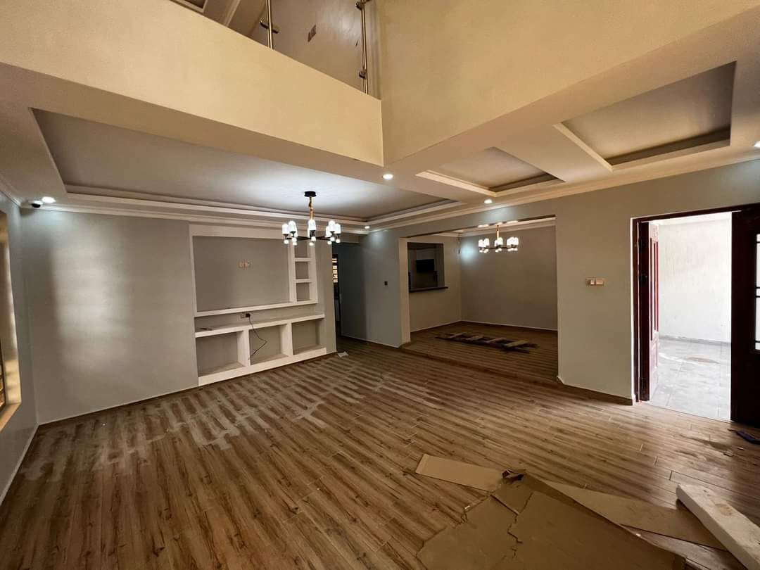 4-Bedroom+DSQ