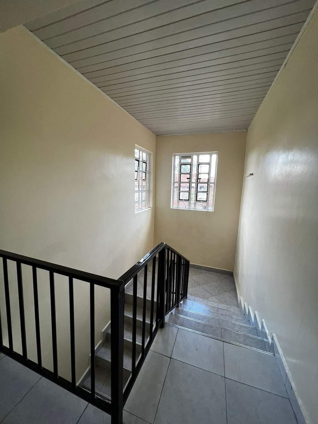 magnificent 4 bedroom house in Membley Estate
