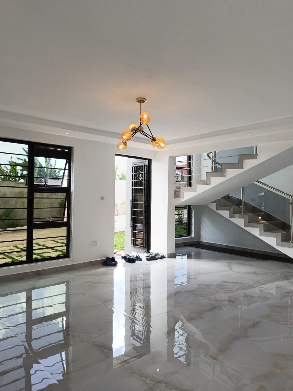 5-Bedroom+DSQ