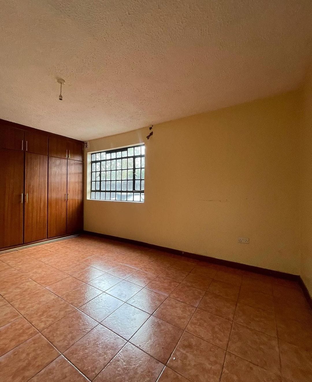 2-Bedroom