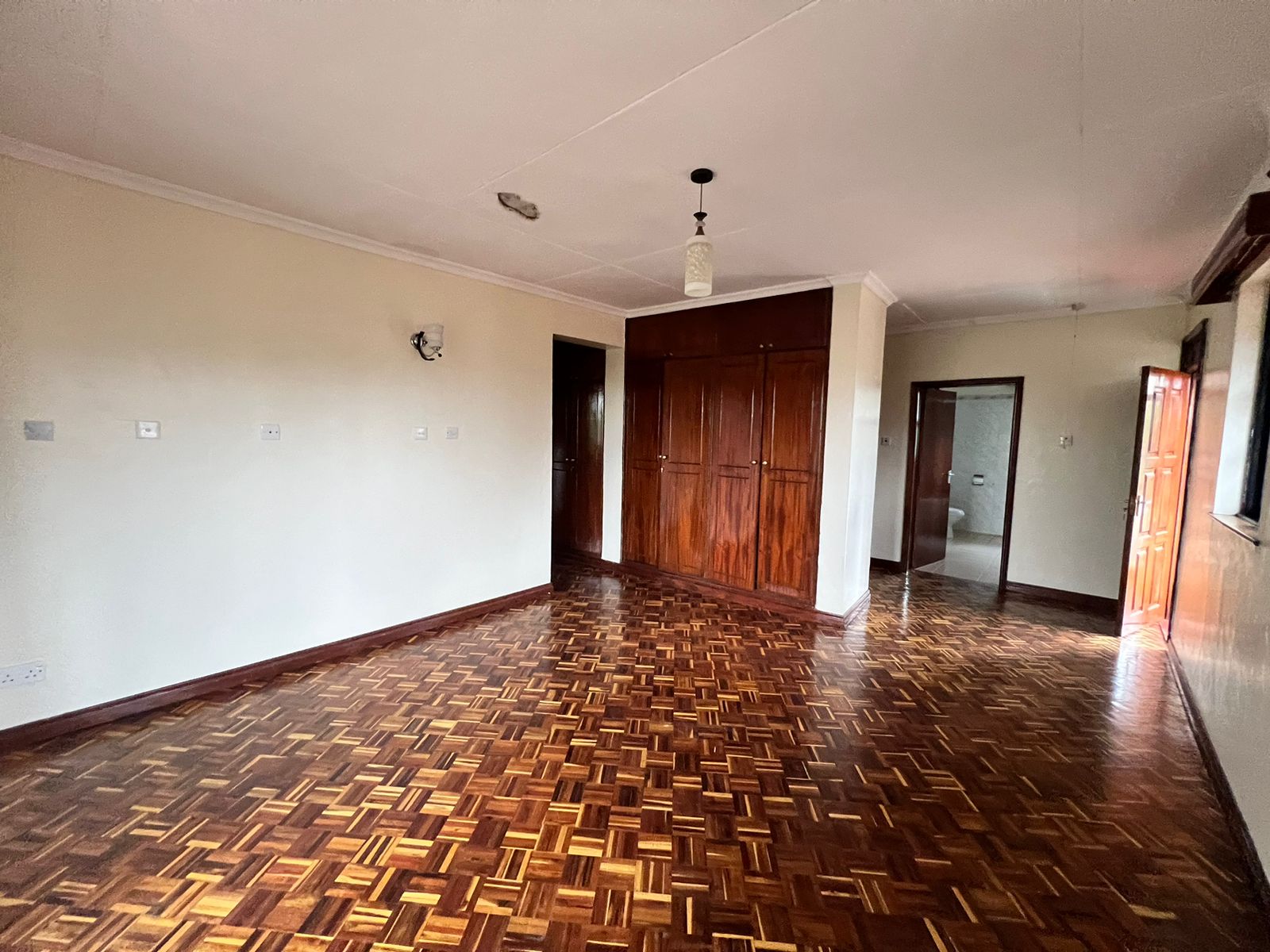5-Bedroom+2DSQ