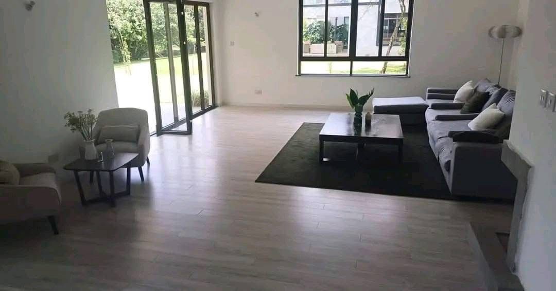 5 Bedroom