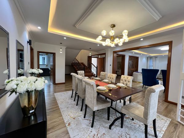 4-Bedroom+DSQ