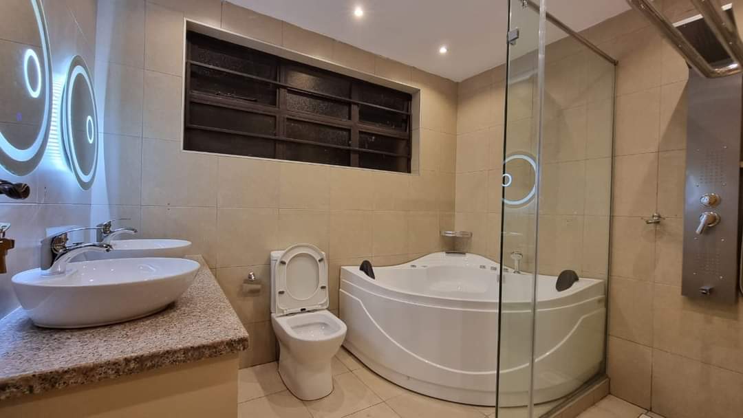 4-Bedroom+DSQ