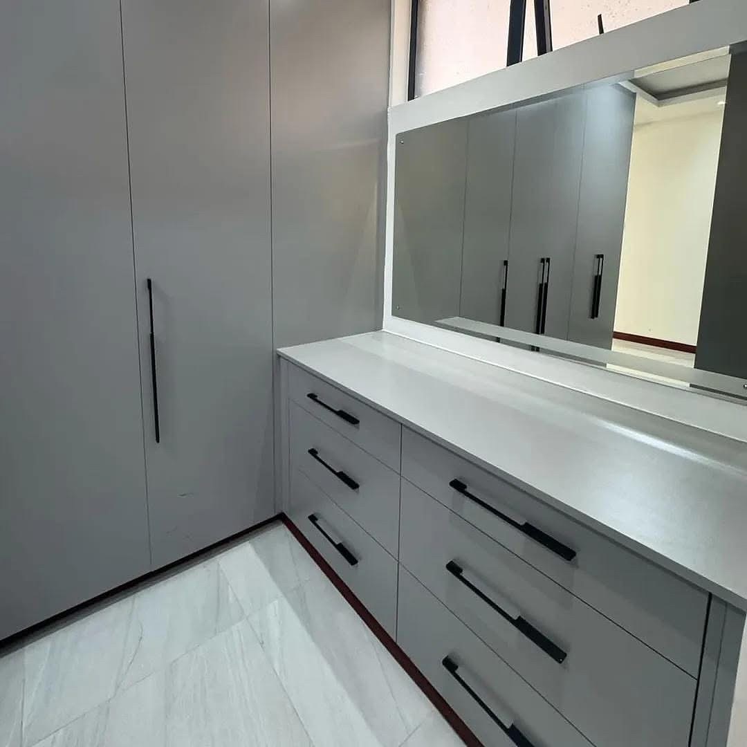 5 Bedroom Townhouse