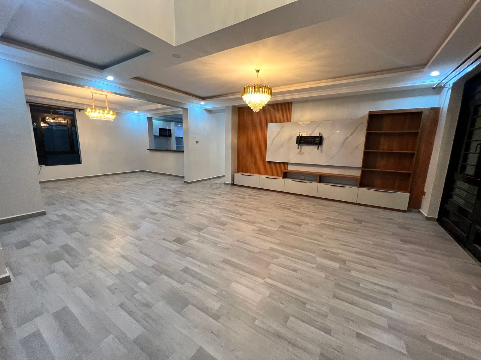 4-Bedroom+DSQ
