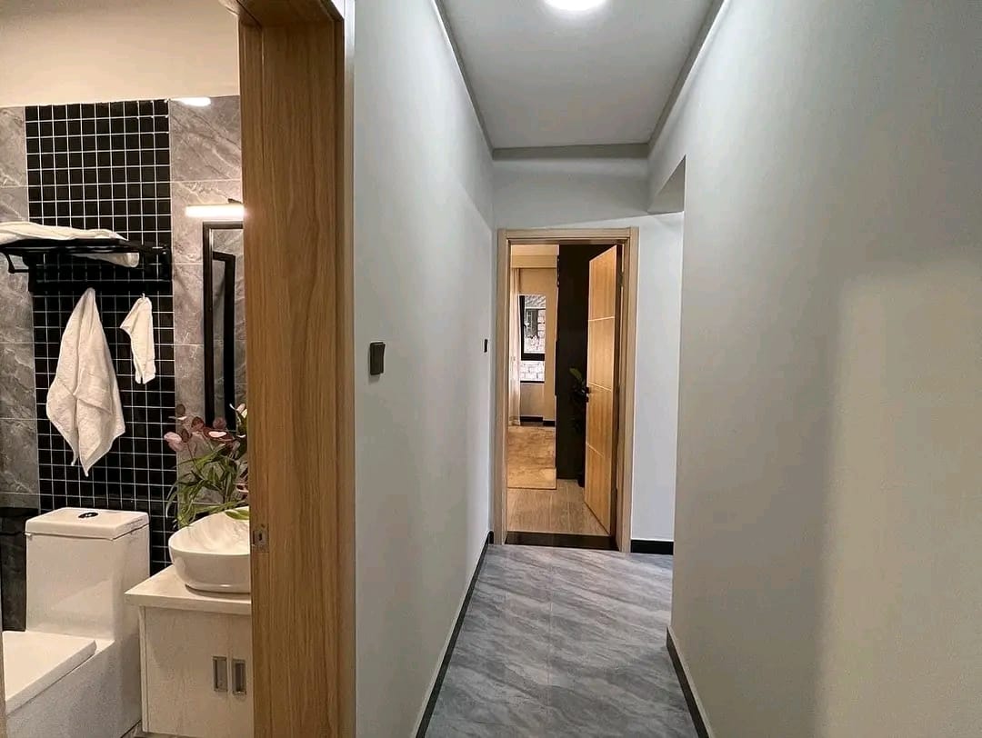 3-Bdroom+SQ