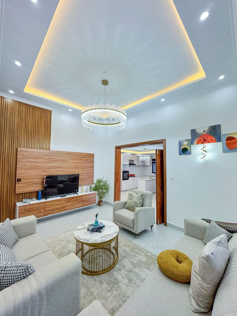 4 Bedroom Townhouse