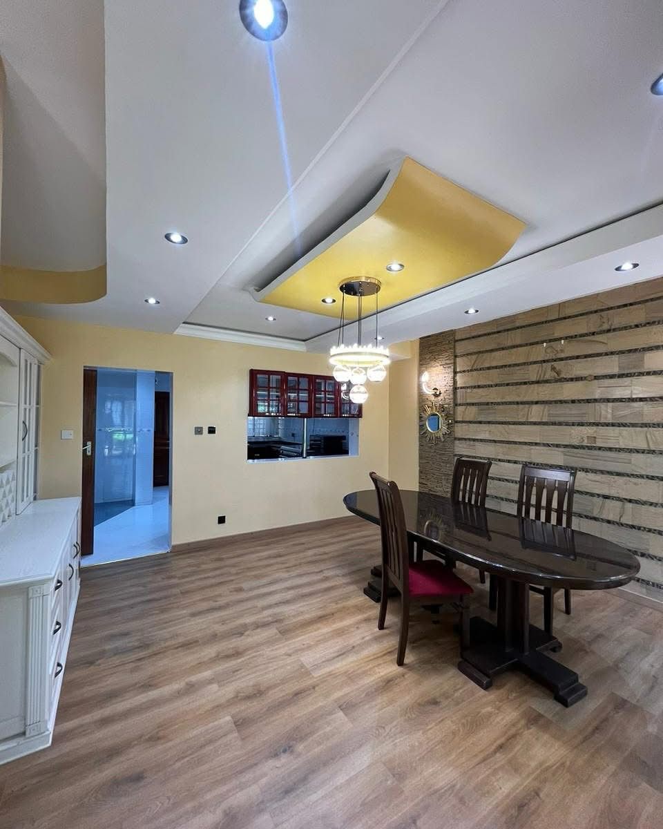 5 Bedroom